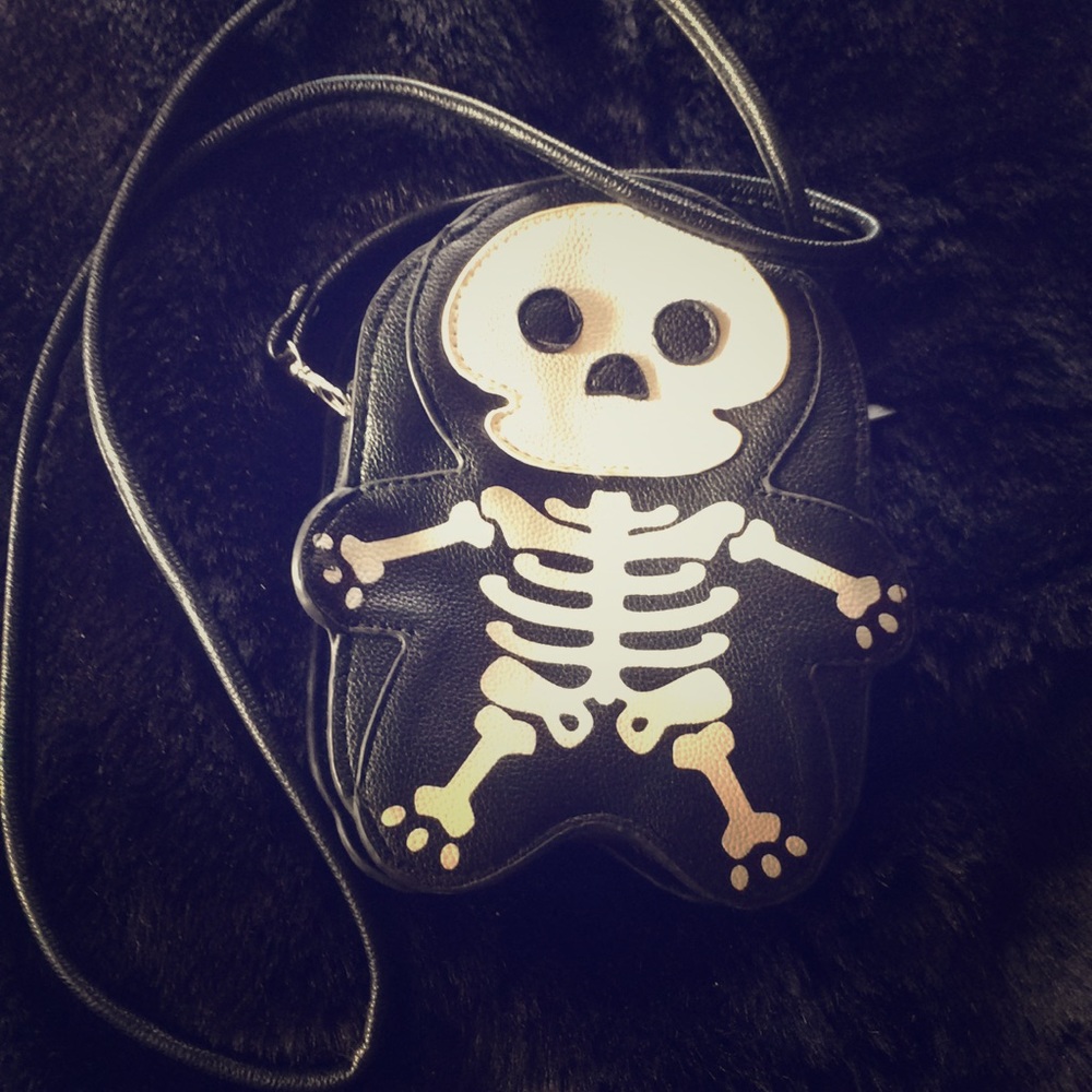 Cute small skull bag❤️